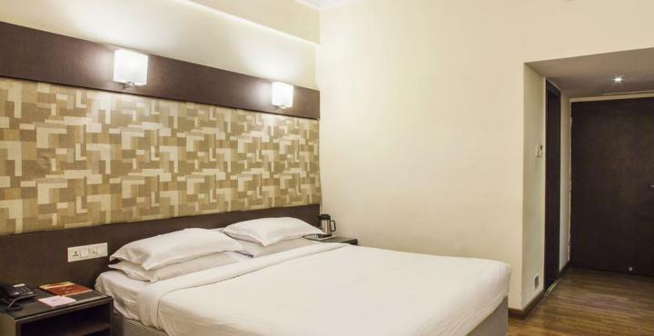 Hotel Woodbridge Grand